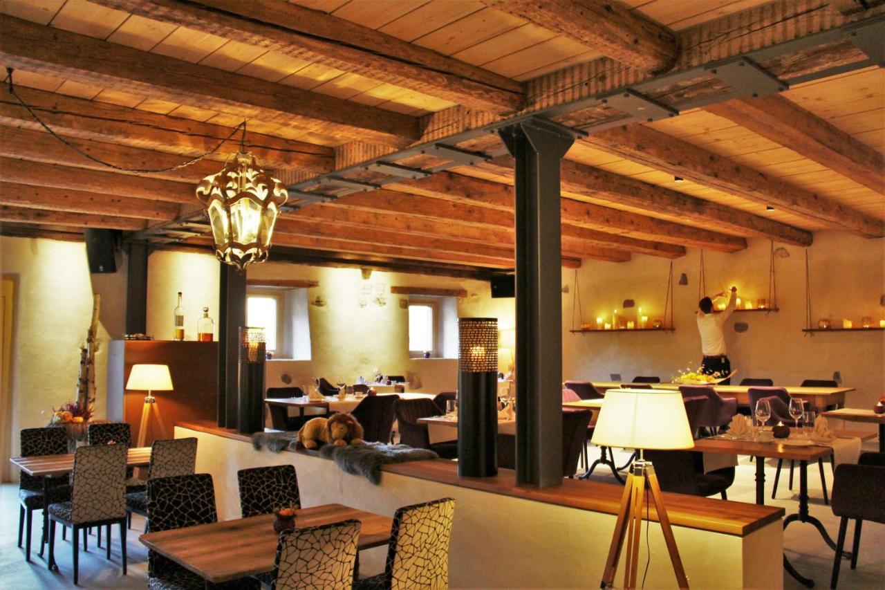 Hotel Zum Schwarzen Löwen Altdorf Zewnętrze zdjęcie