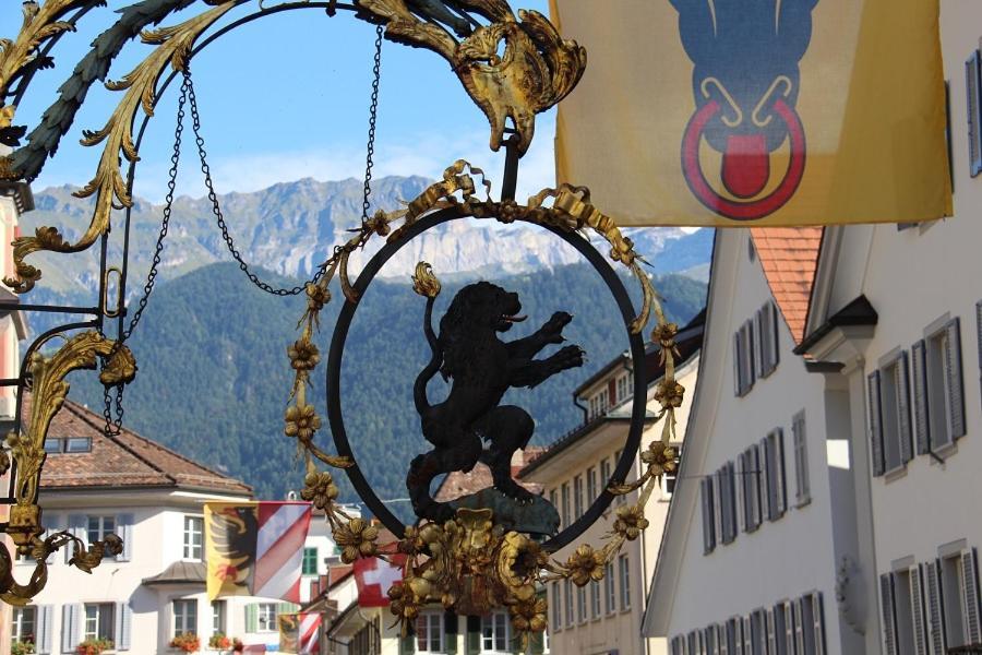 Hotel Zum Schwarzen Löwen Altdorf Zewnętrze zdjęcie